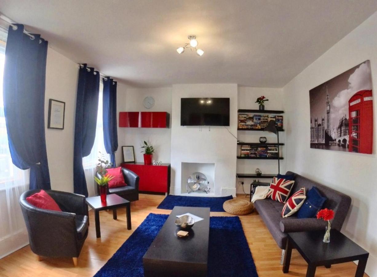 Lovely Large London Apartment Near Stratford Exterior photo